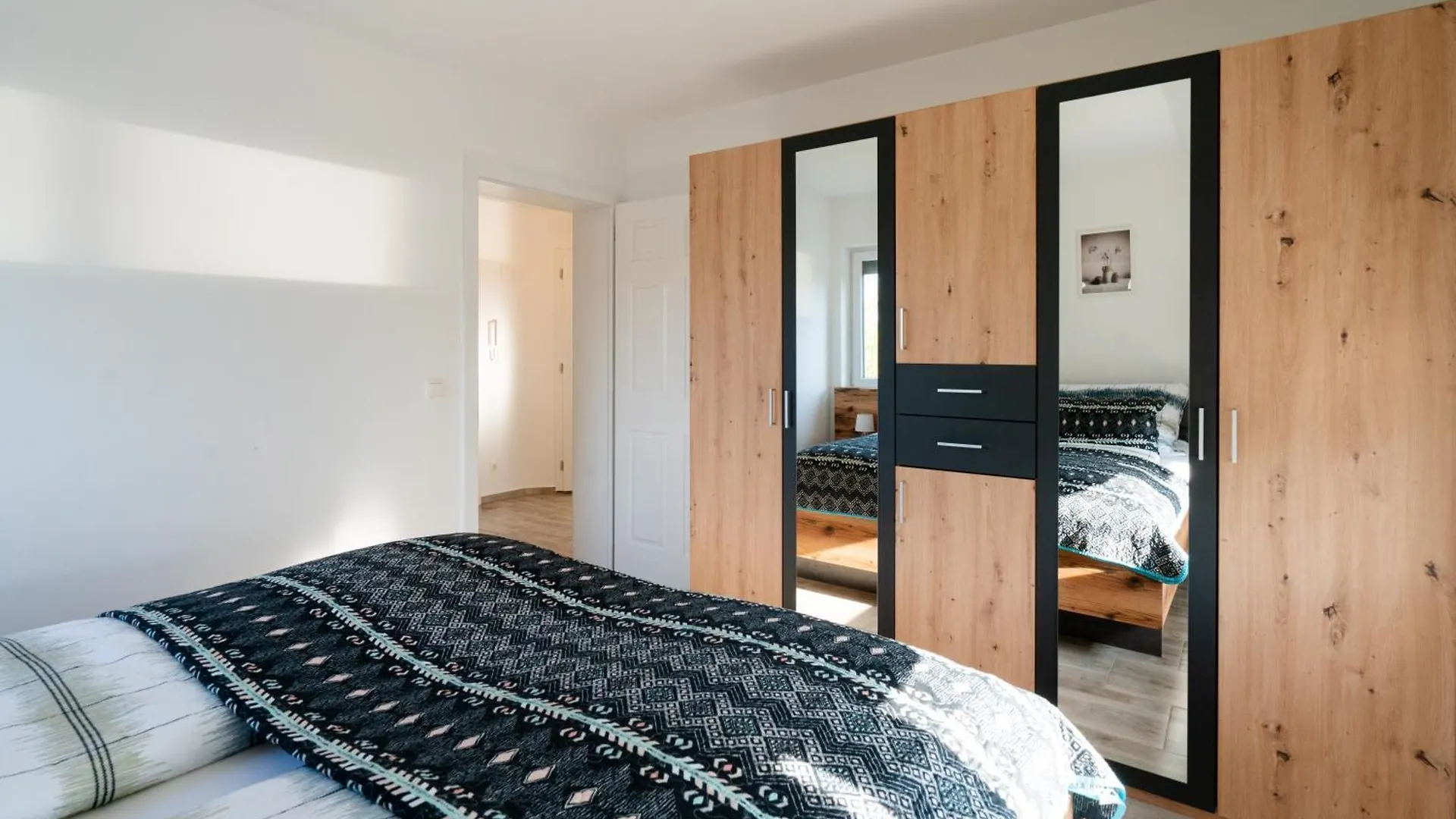 Domus Optima - Cozy Retreat In Vienna Apartment