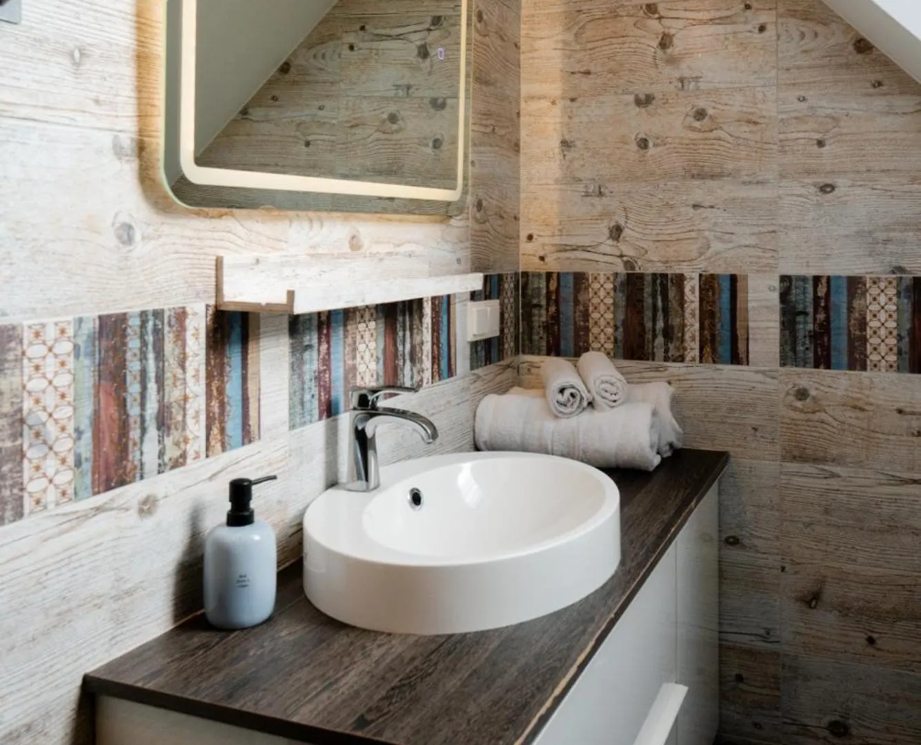 Domus Optima - Cozy Retreat In Vienna Apartment